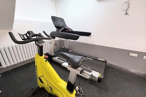 Uklassifisert bilde, 2 av 61, knapp