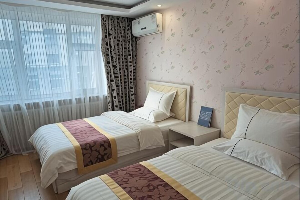 Standard 2-bed Room