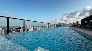 Estúdio | Piscina | Piscina externa