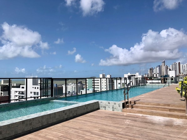Apartment | Pool | Outdoor pool