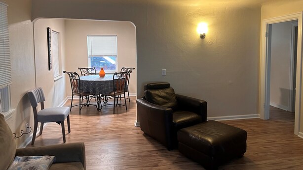 Unclassified image, 1 of 13, button - Charming 1bdm cottage with AC & WiFi in Corvallis - Close to OSU Campus (Corvallis)
