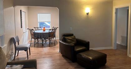 Charming 1bdm cottage with AC & WiFi in Corvallis - Close to OSU Campus