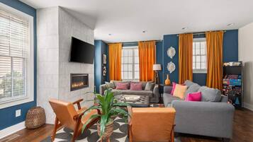 Smart TV, fireplace, offices
