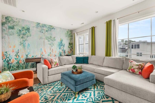 Smart TV, fireplace, video games, offices