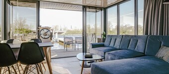 2 bedroom cozy ship in Uitgeest