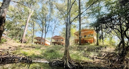 Paddlewhack Cabin 5-The Bow