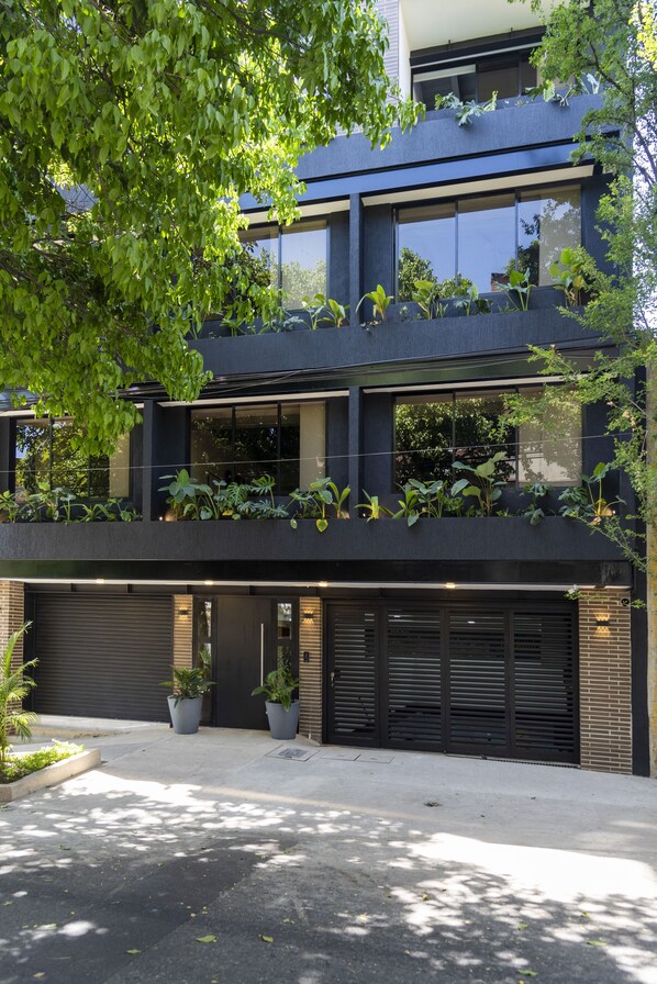 Front of property - Nook by Wellcome (Medellín)