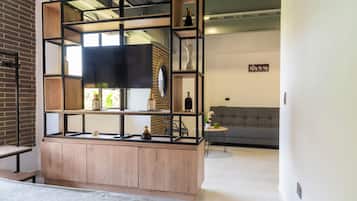 Studio Standar | Wi-Fi gratis