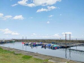 Marina - Discover our charming holiday home in Cairnbulg, Fraserburgh. (Cairnbulg, near Fraserburgh)
