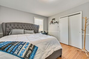 2 habitaciones, tabla de planchar con plancha, wifi y ropa de cama 