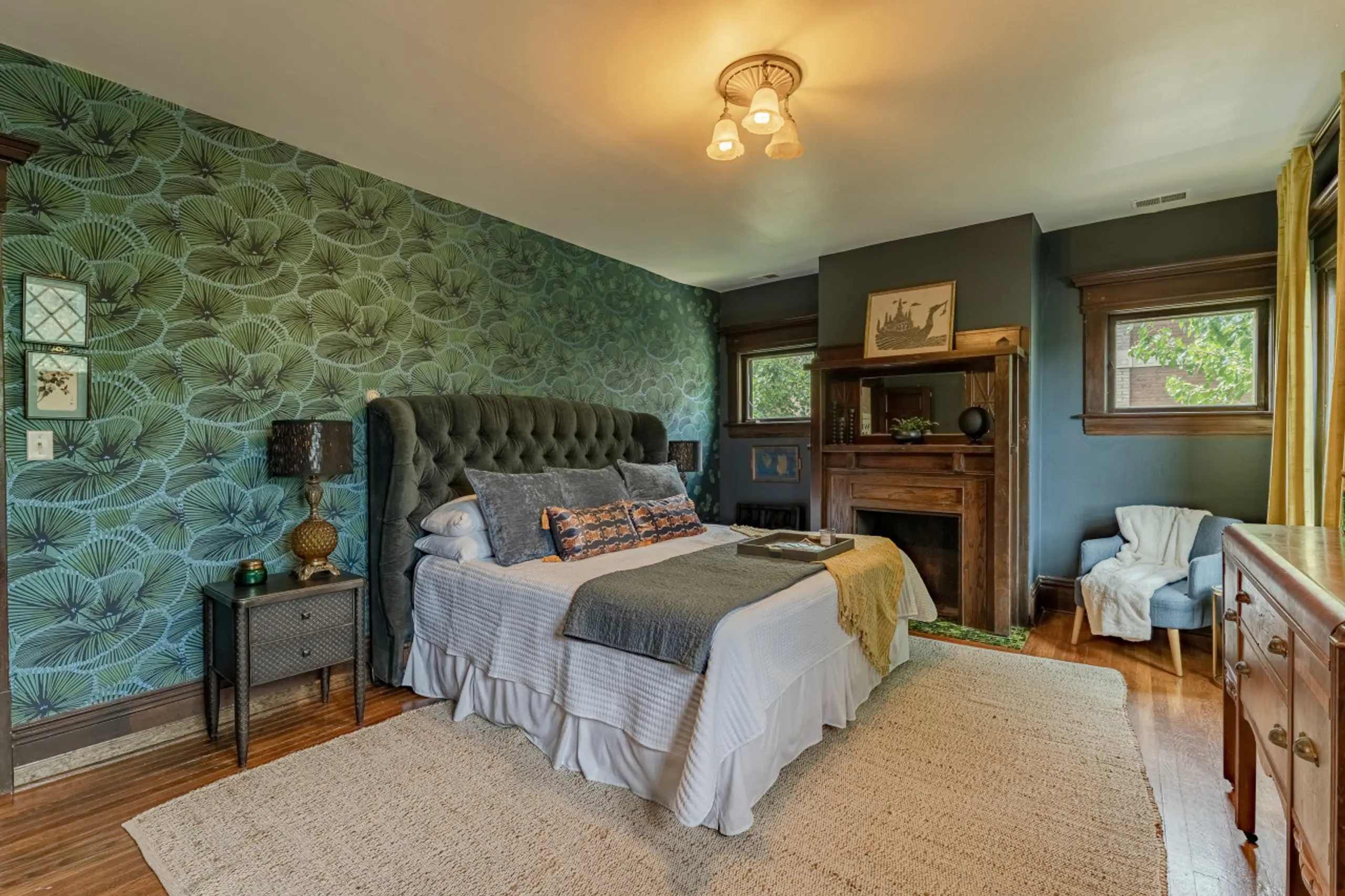 5 chambres, fer et planche à repasser, lit parapluie, Wi-Fi gratuit