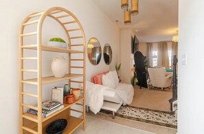 4 sovrum, skrivbord, strykjärn/strykbräda och wi-fi