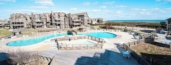 Outer Banks - Barrier Island Station Resort
Steps from the Ocean & the pool