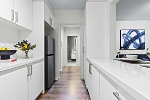 Imagen sin descripción, 4 de 27, botón