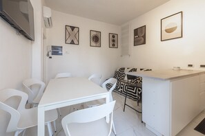 Dining - Guelfa 51 apartment in Florence by Mmega (Florence)