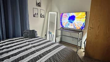 2 bedrooms, WiFi, bed sheets
