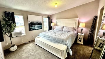 3 bedrooms, WiFi, bed sheets