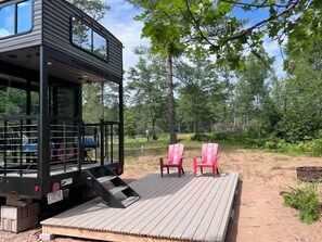 Property grounds - NEW 2024 Timberwolf 2-3 bed destination home on Bike trail in Boulder Junction (Boulder Junction)