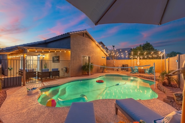 Outdoor pool, a heated pool