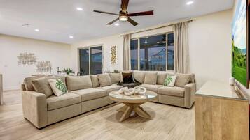 Smart-TV, videospill og fotballspill