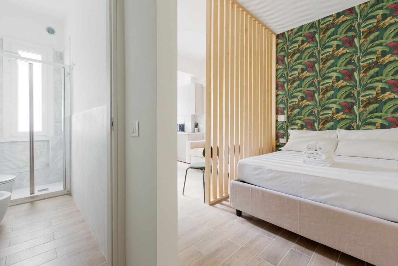 1 camera, ferro/asse da stiro, Wi-Fi