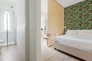 1 habitación, tabla de planchar con plancha y wifi
