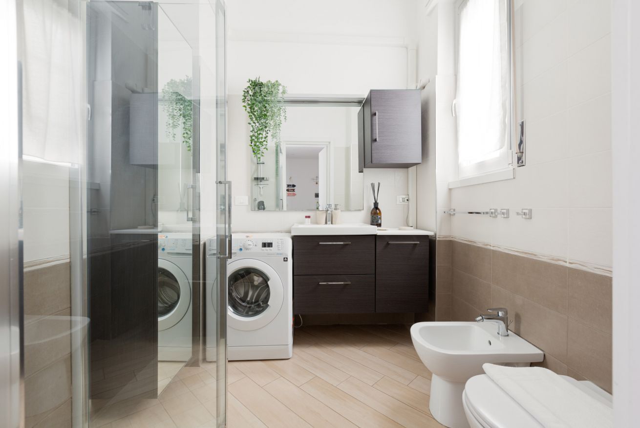Doccia, asciugacapelli, bidet