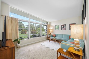 Smart-TV, Stereoanlage