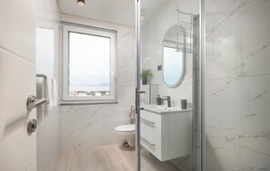 Dusche, Haartrockner