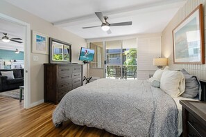 2 bedrooms, desk, iron/ironing board, WiFi
