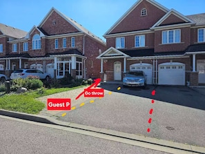 Exterior - Entire Basement Suite | Private Access | Clean, Comfortable | Frequently Booked (Richmond Hill)