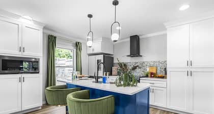 4BD w/ BBQ & Games - Near Duke U. and NCCU, close to Downtown Durham