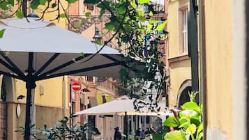 Ristorazione all'aperto