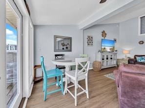 Dining - Harbor Dreams harbor views w/ boat slip near beach! (Destin)