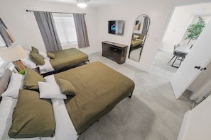 2 bedrooms