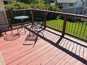 Property grounds - Charming 3-bedroom house in Black Hawk. Kid & Pet Friendly, Close to freeway. (Black Hawk)