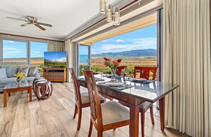 Dining - Maui Resort Rentals: Honua Kai - 3 Total Bedrooms, Stunning 8th Floor Ocean Views! (Lahaina)