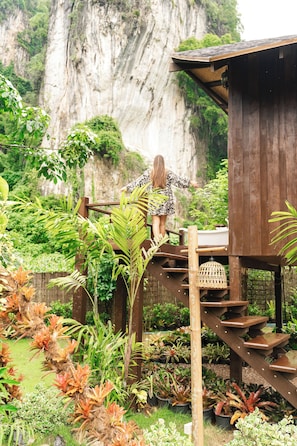 Earth Lodge | Vista para a montanha
