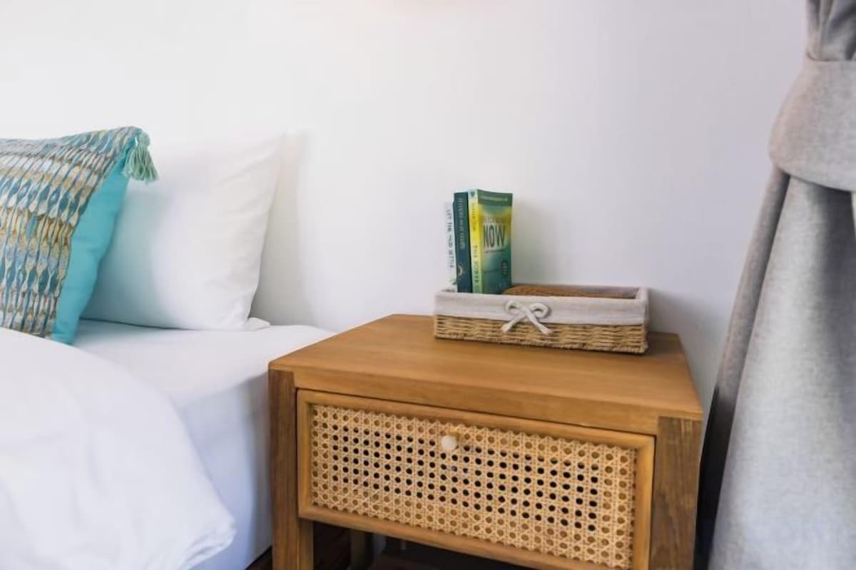Wifi gratis y ropa de cama
