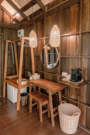 Earth Lodge | Wifi gratis y ropa de cama
