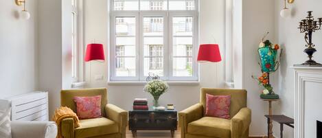 Smart-TV, peis, stereoanlegg og printere