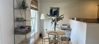 Nantwich - Sleeps 4 - Parking - Town 10mins walk