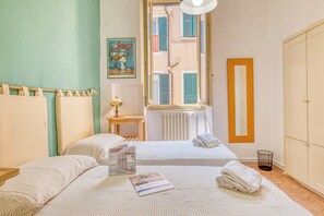 2 chambres, Wi-Fi gratuit, draps fournis