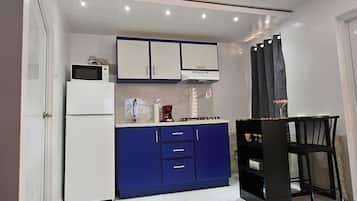 Microwave, stovetop