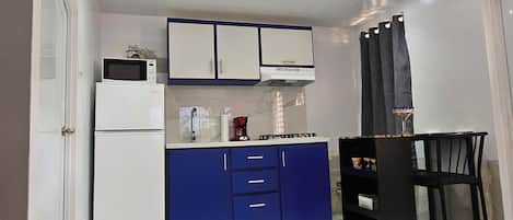 Micro-ondes, plaque de cuisson