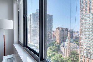 Interior - Inviting Ues 1BR w/ Elevator & Pool, nr Central Park, by Blueground (Uptown)