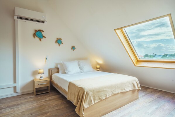 1 bedroom, iron/ironing board, WiFi, bed sheets - Charming duplex with sea view, swimming pool and close to the beach - Le Goyave (Le Gosier)