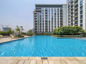 Outdoor pool -  Premium Apartments at Executive Residences (Dubai)
