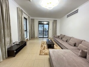 Apartment | 2 bedrooms - Manzil - 2BR Downtown Near Burj Dubai Mall (Dubai)