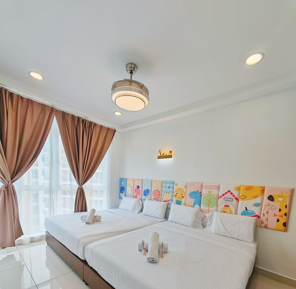 2 bedrooms, iron/ironing board, free WiFi